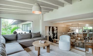 LUJOSA VILLA AMUEBLADA Y EQUIPADA EN LA ZONA HOTELERA, A 100 MTS DE LA PLAYA