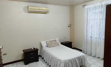EN VENTA CASA HERMOSA EN SANTA ROSA