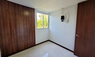SE VENDE APARTAMENTO EN LA AV SUR, SECTOR EL NOGAL -CORALES.