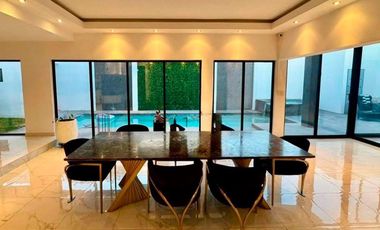 HERMOSA RESIDENCIA EN VENTA EN FRACC BOSQUES DE SENECU