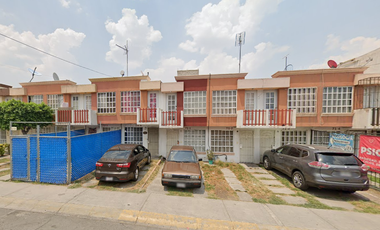 Gran Oportunidad: Dúplex en Bosques de Argentina a Precio de Remate