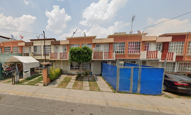 Gran Oportunidad: Dúplex en Bosques de Argentina a Precio de Remate