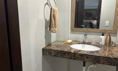 VENDO MUY LINDA CASA EN SAMBORONDÓN DE 3 DORMITORIOS