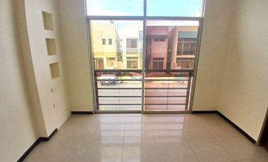 ALQUILER CASA URB. MATICES ETAPA ZAFIRO