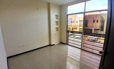 ALQUILER CASA URB. MATICES ETAPA ZAFIRO