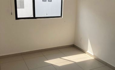 CASA EN PRIVADA BOSQUES DE SANTA RITA