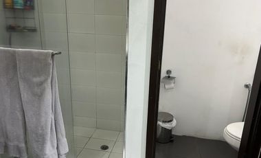 VENDO HERMOSA CASA EN SAMBORONDÓN DE 3 DORMITORIOS