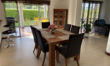 Amplia Casa de 3 Pisos en el norte de armenia Lote de 600 m² – Ideal para Familia o Inversión