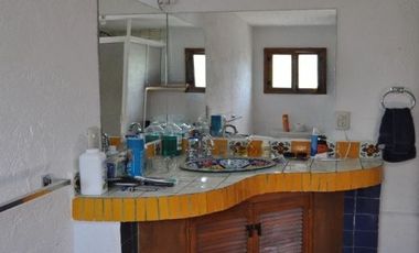 VENTA CASAS CON INCREÍBLE VISTA AL LAGO ZIRUAHUÉN EN COPÁNDARO CAS_5205 MOR/RS