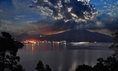 VENTA CASAS CON INCREÍBLE VISTA AL LAGO ZIRUAHUÉN EN COPÁNDARO CAS_5205 MOR/RS