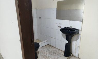 CLINICA CON 10 CONSULTORIOS EN VENTA EN EL GUABO