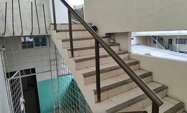 CLINICA CON 10 CONSULTORIOS EN VENTA EN EL GUABO