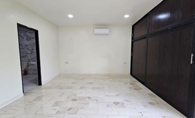 VENDO CASA EN LA RIVIERA VERACRUZANA, LADO MAR CON PLAYA PRIVADA