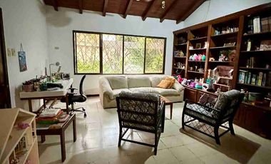 CASA DE VENTA EN LA PUNTILLA