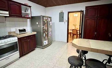 CASA DE VENTA EN LA PUNTILLA