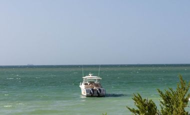 DEPARTAMENTO FRENTE AL MAR CHELEM YUC.