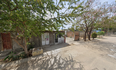 Casa en avenida San Pablo, Fraccionamiento Santa Fe, Nayarit, México. ¡NO CRÉDITOS!