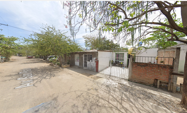 Casa en avenida San Pablo, Fraccionamiento Santa Fe, Nayarit, México. ¡NO CRÉDITOS!