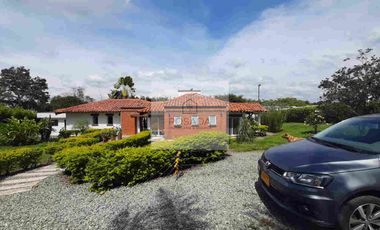 ARRIENDO CASA CAMPESTRE ARMENIA QUINDIO