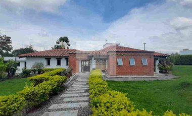 ARRIENDO CASA CAMPESTRE ARMENIA QUINDIO