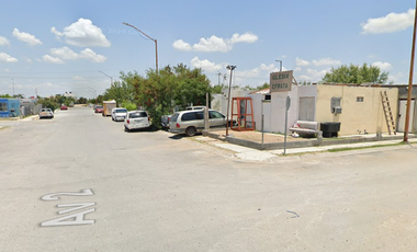 Casa de Recuperación Bancaria en AVENIDA 2, , FRAC. VALLES DE ANÁHUAC, NUEVO LAREDO TAMAULIPAS ✨🏡