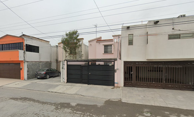 Casa de Recuperación Bancaria en  AVE. DE LOS ROBLES NUM.-237, , FRAC. VILLA FLORIDA, SECC. A, REYNOSA TAMAULIPAS✨🏡