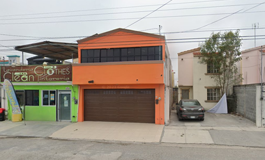 Casa de Recuperación Bancaria en  AVE. DE LOS ROBLES NUM.-237, , FRAC. VILLA FLORIDA, SECC. A, REYNOSA TAMAULIPAS✨🏡