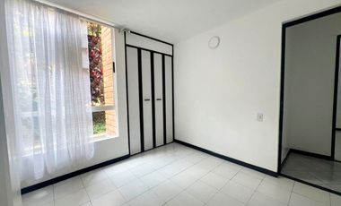 Apartamento en arriendo en Camino Verde , Envigado, Antioquia