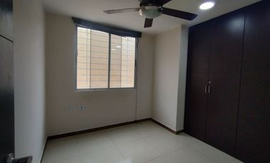 Apartamento en arriendo en Alto Prado.