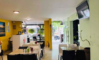 Casa Comercial con Apto Independiente sobre la calle 7 en la Gaitana