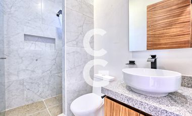 Casa en Venta en Cancún en Residencial Rio con 4 Recámaras y Alberca