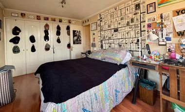 Se Vende 3 Dormitorios + Servicio + 2 Estacionamientos. Providencia