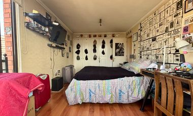 Se Vende 3 Dormitorios + Servicio + 2 Estacionamientos. Providencia