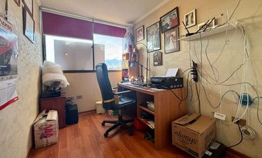 Se Vende 3 Dormitorios + Servicio + 2 Estacionamientos. Providencia