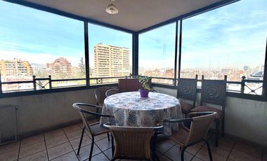 Se Vende 3 Dormitorios + Servicio + 2 Estacionamientos. Providencia