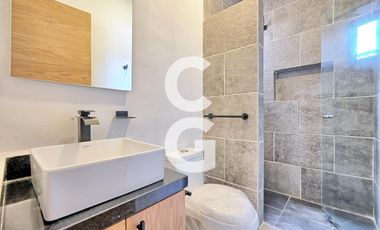 Casa en Venta en Cancún en Residencial Rio con 4 Recámaras y Alberca