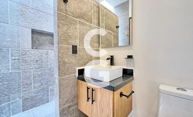 Casa en Venta en Cancún en Residencial Rio con 4 Recámaras y Alberca