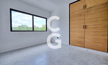 Casa en Venta en Cancún en Residencial Rio con 4 Recámaras y Alberca