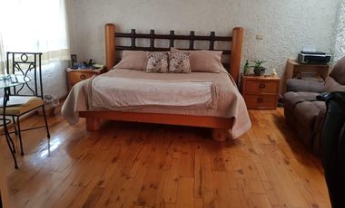 se vende casa en Vista del Valle Naucalpan de 3,000m2