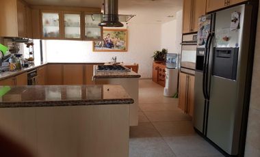 se vende casa en Vista del Valle Naucalpan de 3,000m2