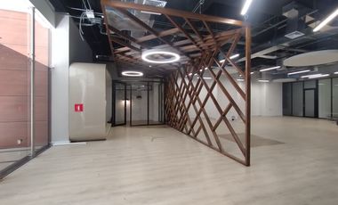 Oficina en arriendo en Alto Prado.