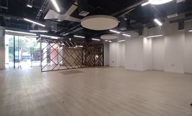 Oficina en arriendo en Alto Prado.