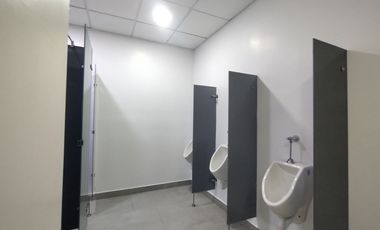 Oficina en arriendo en Alto Prado.