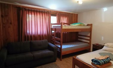 EN VENTA AMPLIA CASA EN PARCELA A MINUTOS DE VILLARRICA