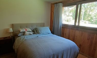 EN VENTA AMPLIA CASA EN PARCELA A MINUTOS DE VILLARRICA