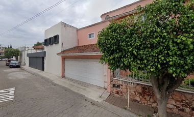 NO CREDITOS, CASA EN VENTA, EN BOSQUES DEL ACUEDUCTO, SANTIAGO QUERETARO.
