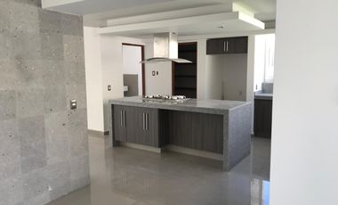 Casa en Venta en Bosque Esmeralda, Atizapán Estado de México