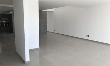 Casa en Venta en Bosque Esmeralda, Atizapán Estado de México