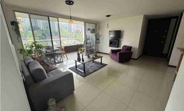 Venta de espectacular apartamento en el poblado,sector el tesoro medellín.