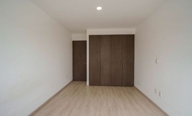 RENTA DEPARTAMENTO EN LIFE JURIQUILLA CON TERRAZA Y BODEGA